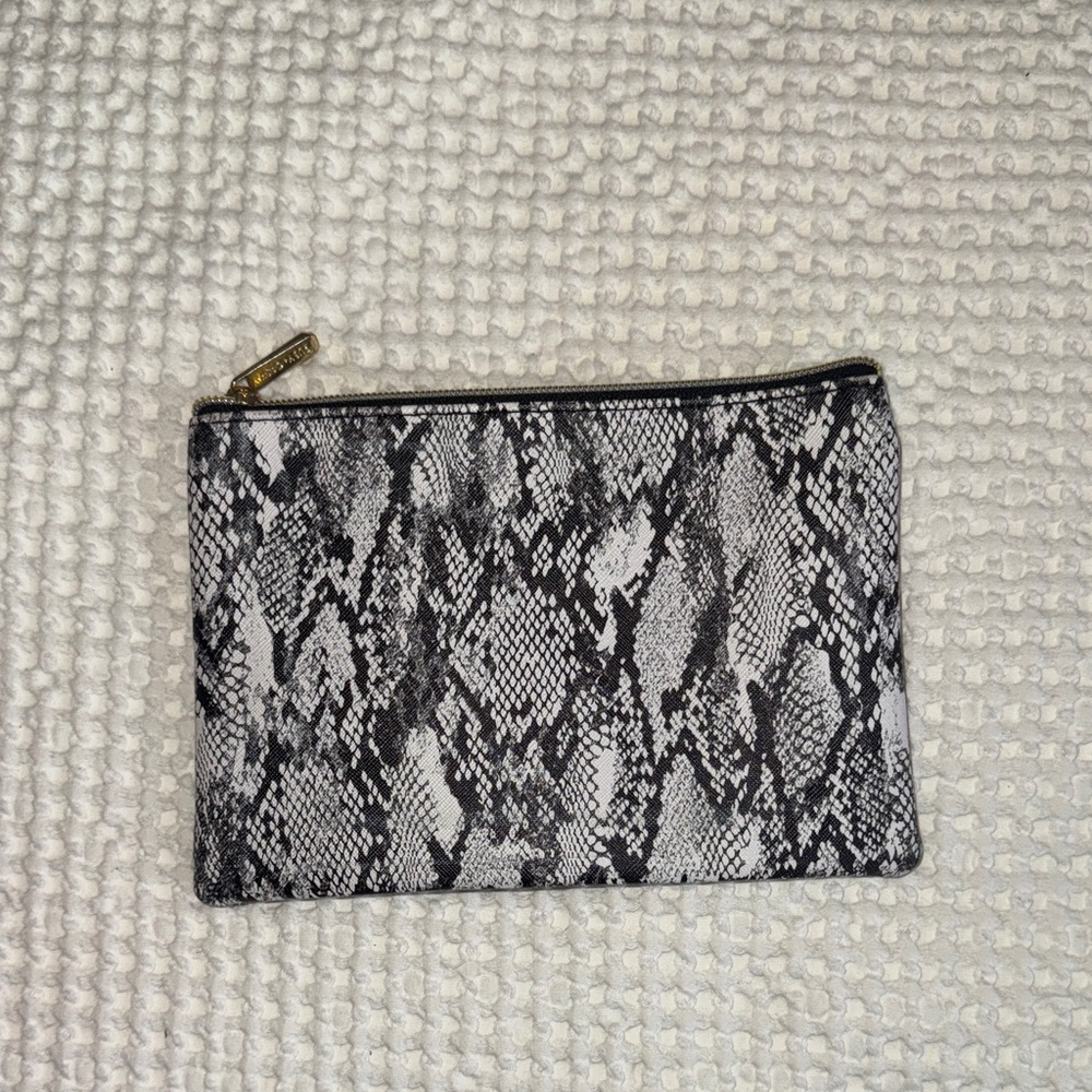 Snakeskin Pattern Clutch